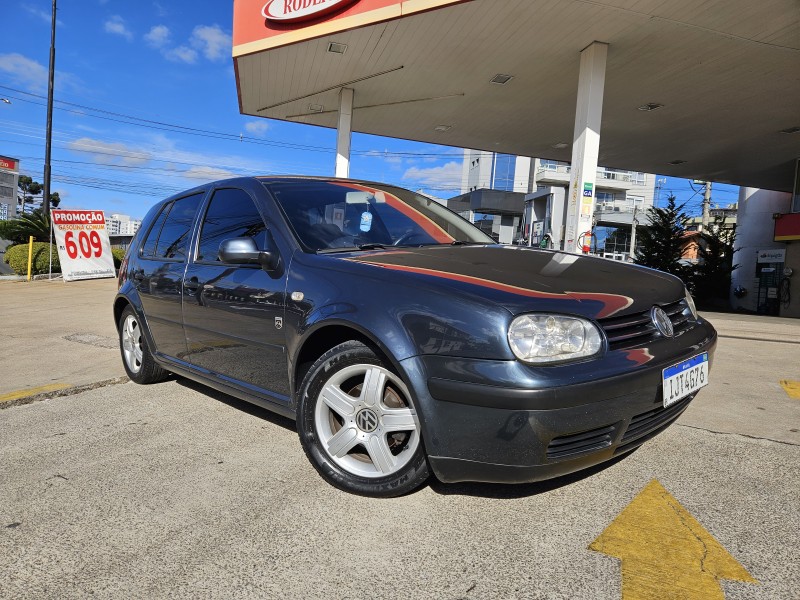 GOLF 1.6 8V GASOLINA 4P MANUAL - 2001 - CAXIAS DO SUL