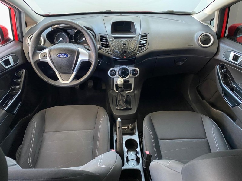 FIESTA 1.6 SEL HATCH 16V FLEX 4P MANUAL - 2017 - CARLOS BARBOSA