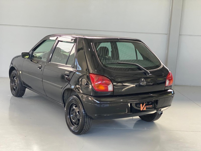 FIESTA 1.0 MPI STREET 8V GASOLINA 4P MANUAL - 2004 - CARLOS BARBOSA
