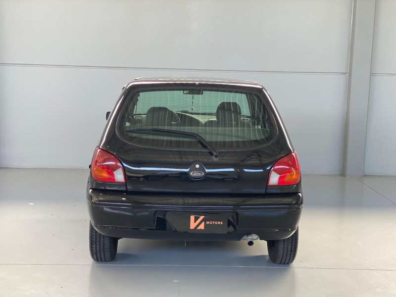 FIESTA 1.0 MPI STREET 8V GASOLINA 4P MANUAL - 2004 - CARLOS BARBOSA