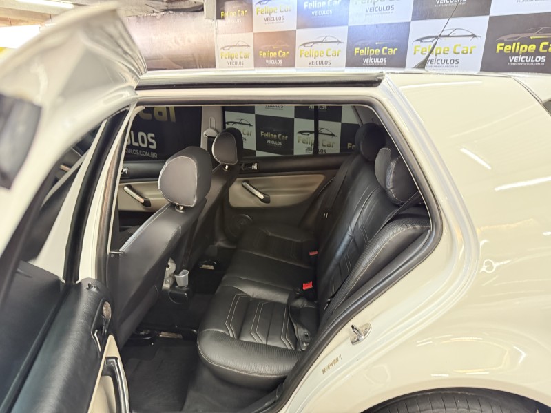 GOLF 1.6 MI SPORTLINE 8V FLEX 4P MANUAL - 2008 - CAXIAS DO SUL