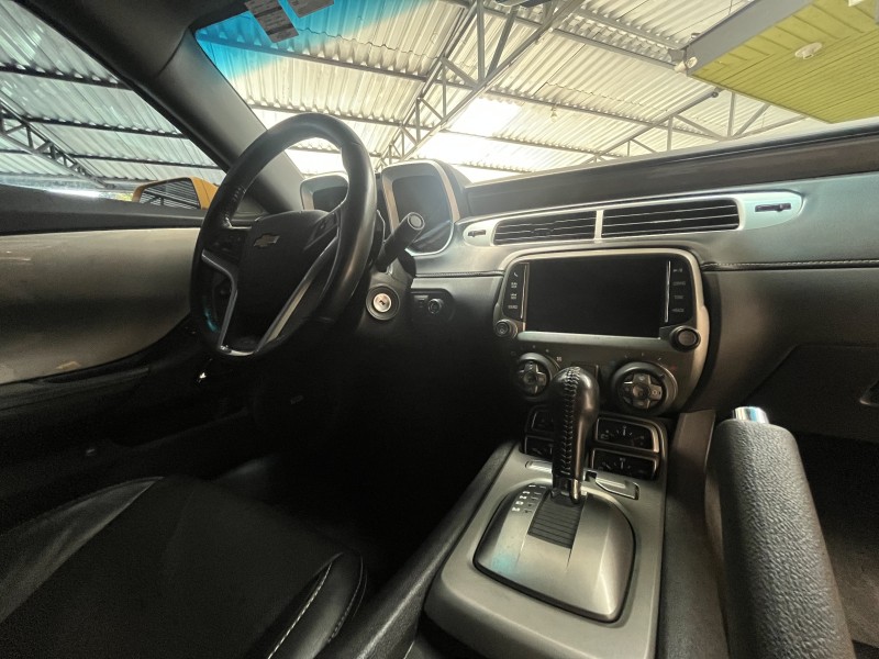 CAMARO 6.2 SS COUPÉ V8 GASOLINA 2P AUTOMÁTICO - 2013 - CAXIAS DO SUL
