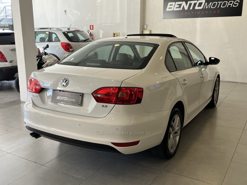 JETTA 2.0 COMFORTLINE FLEX 4P TIPTRONIC - 2014 - BENTO GONçALVES