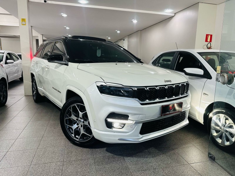COMMANDER 1.3 OVERLAND T270 16V 4X2 TURBO FLEX 4P AUTOMÁTICO - 2023 - CAXIAS DO SUL