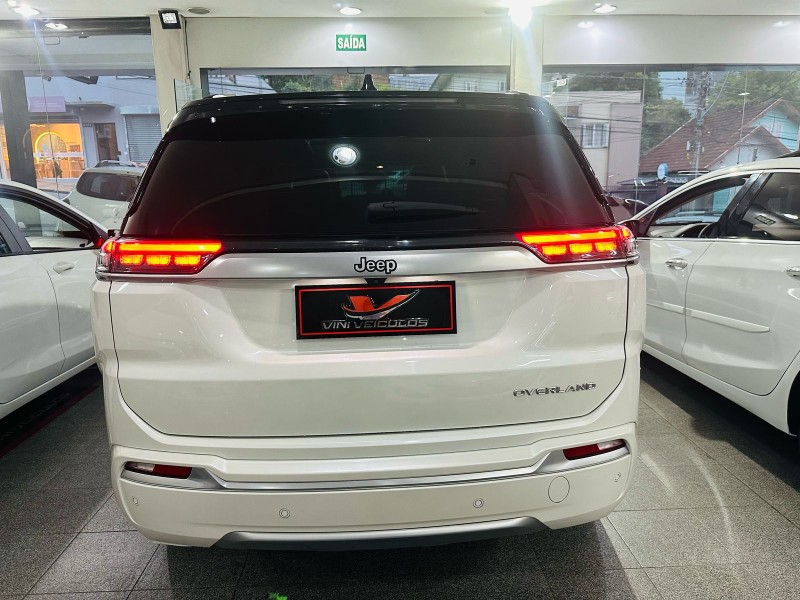 COMMANDER 1.3 OVERLAND T270 16V 4X2 TURBO FLEX 4P AUTOMÁTICO - 2023 - CAXIAS DO SUL