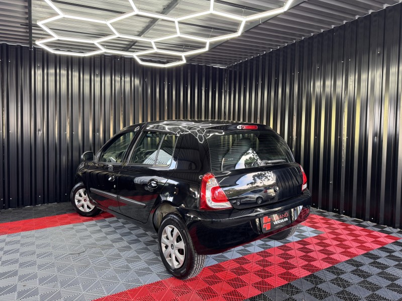 CLIO 1.0 EXPRESSION 16V FLEX 4P MANUAL - 2016 - CAXIAS DO SUL