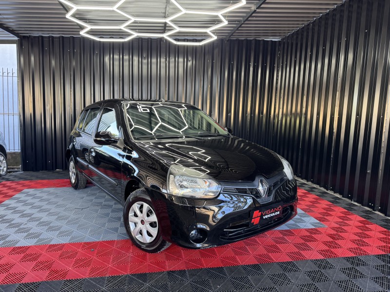CLIO 1.0 EXPRESSION 16V FLEX 4P MANUAL - 2016 - CAXIAS DO SUL