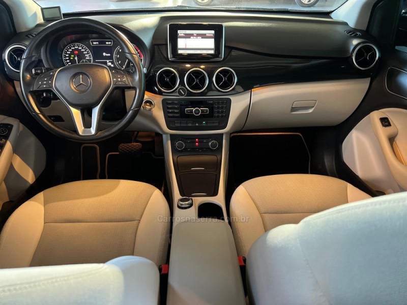 B 200 1.6 SPORT TURBO GASOLINA 4P AUTOMÁTICO - 2013 - CAXIAS DO SUL