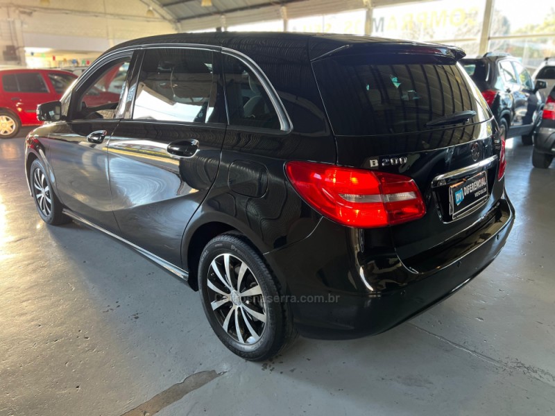 B 200 1.6 SPORT TURBO GASOLINA 4P AUTOMÁTICO - 2013 - CAXIAS DO SUL