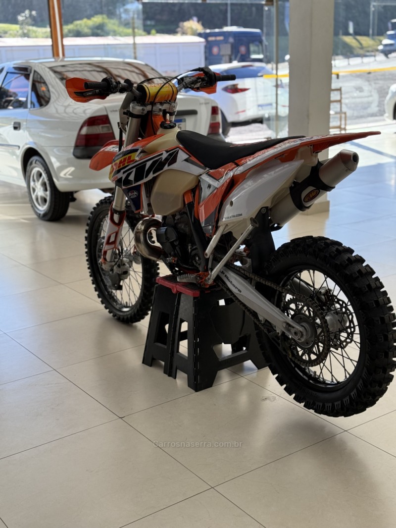 EXC 300 GASOLINA - 2015 - FARROUPILHA