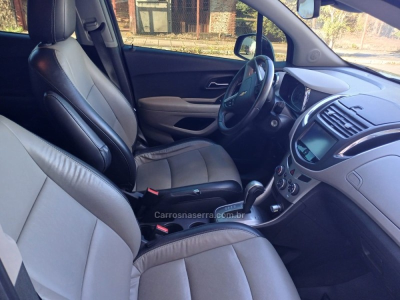 TRACKER 1.4 16V TURBO FLEX LTZ AUTOMÁTICO - 2016 - NOVA PRATA