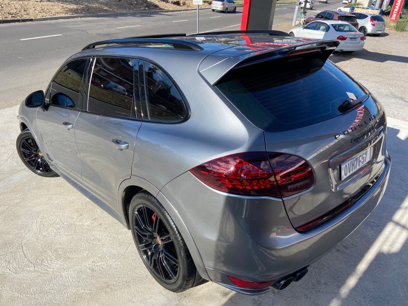 CAYENNE 4.8 GTS 4X4 V8 32V GASOLINA 4P TIPTRONIC - 2013 - CAXIAS DO SUL