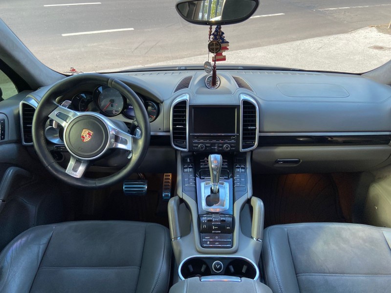 CAYENNE 4.8 GTS 4X4 V8 32V GASOLINA 4P TIPTRONIC - 2013 - CAXIAS DO SUL