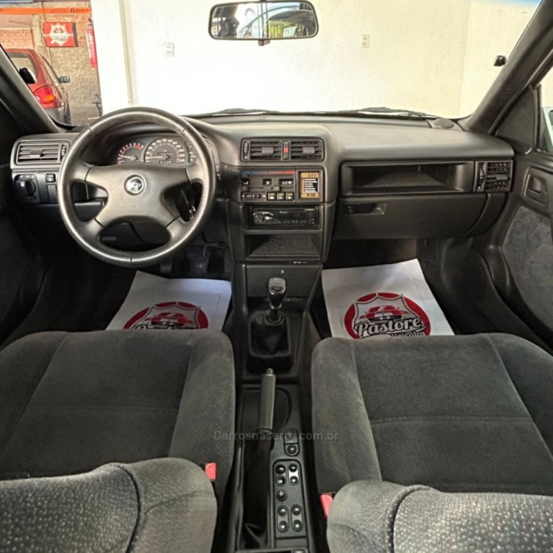 VECTRA 2.0 SFI GSI 16V GASOLINA 4P MANUAL - 1994 - VACARIA