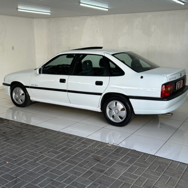 VECTRA 2.0 SFI GSI 16V GASOLINA 4P MANUAL - 1994 - VACARIA