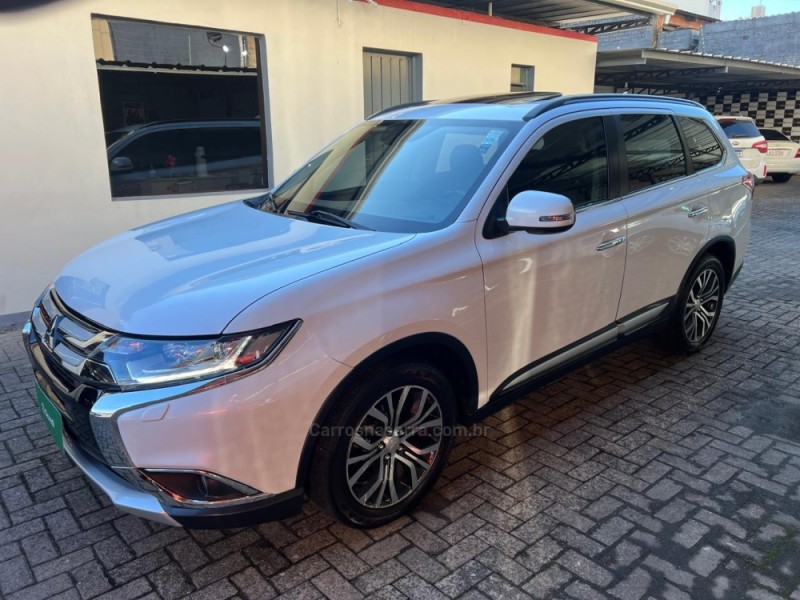 OUTLANDER 2.2 4X4 16V DIESEL 4P AUTOMÁTICO - 2016 - NOVO HAMBURGO