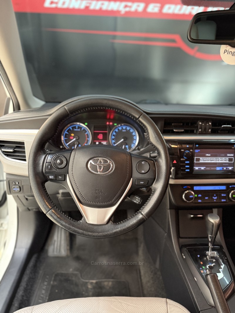 COROLLA 2.0 XEI 16V FLEX 4P AUTOMÁTICO - 2015 - FARROUPILHA
