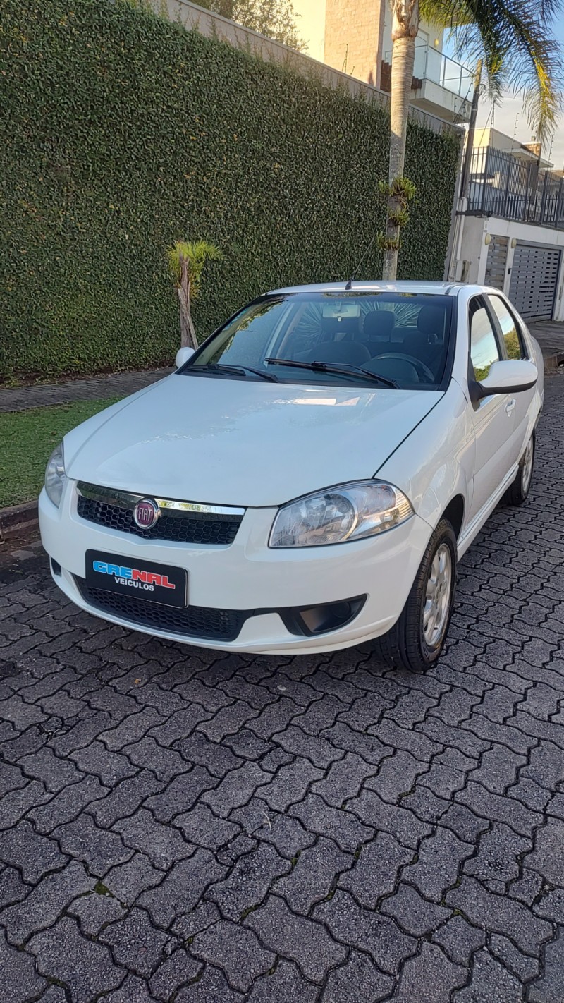 SIENA 1.0 MPI EL CELEBRATION 8V FLEX 4P MANUAL - 2014 - CAMPO BOM