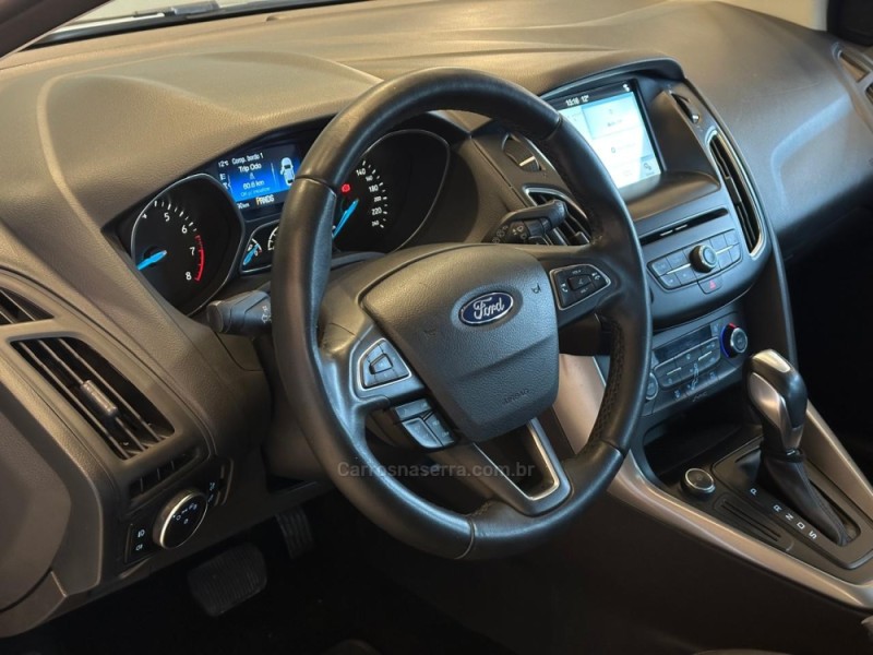 FOCUS 2.0 SE PLUS 16V FLEX 4P AUTOMÁTICO - 2017 - CAXIAS DO SUL
