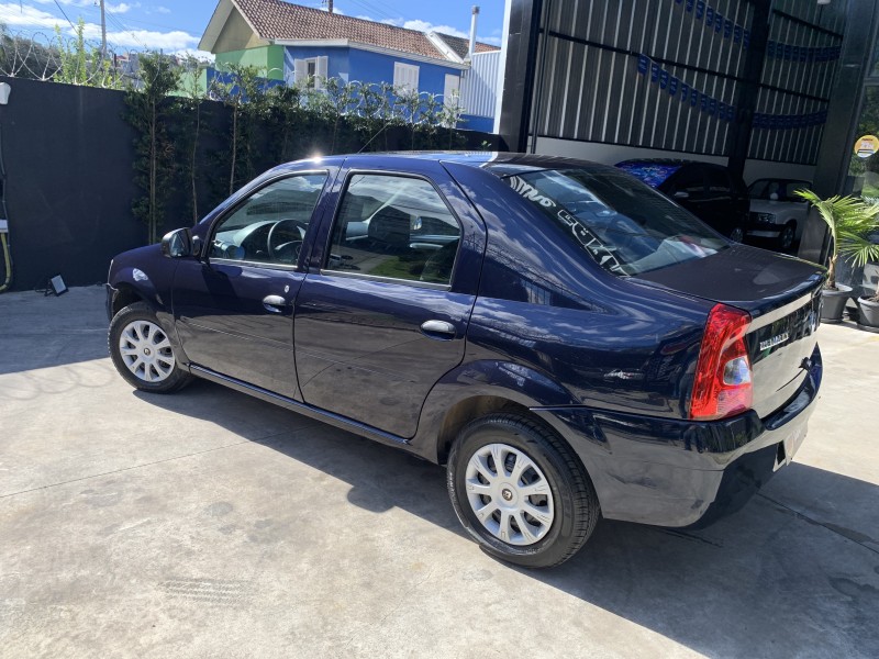 LOGAN 1.0 AUTHENTIQUE 16V FLEX 4P MANUAL - 2011 - CAXIAS DO SUL