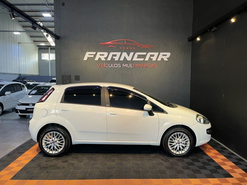 PUNTO 1.6 ESSENCE 16V FLEX 4P MANUAL - 2013 - ANTôNIO PRADO