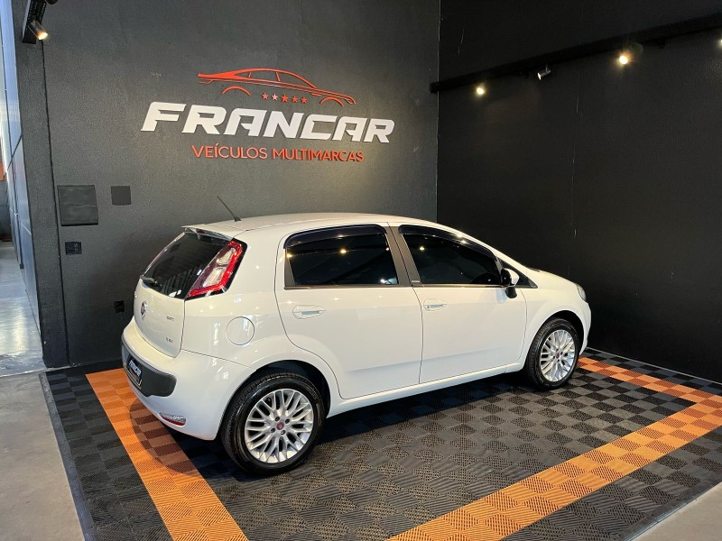 PUNTO 1.6 ESSENCE 16V FLEX 4P MANUAL - 2013 - ANTôNIO PRADO