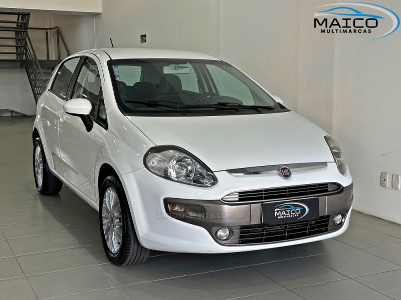 PUNTO 1.6 ESSENCE 16V FLEX 4P MANUAL - 2013 - NOVO HAMBURGO