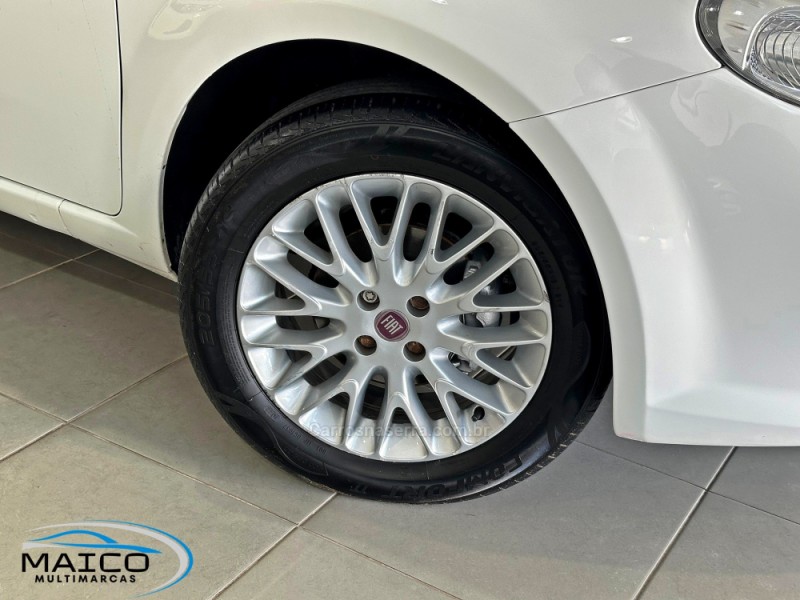 PUNTO 1.6 ESSENCE 16V FLEX 4P MANUAL - 2013 - NOVO HAMBURGO