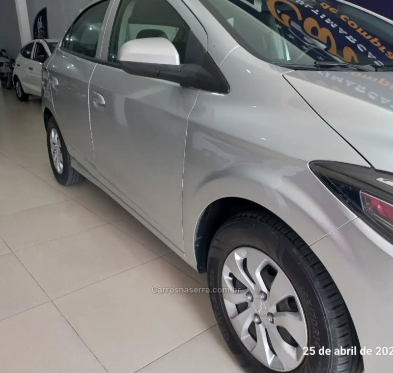 ONIX 1.0 LT 12V FLEX 4P MANUAL - 2018 - ANTôNIO PRADO