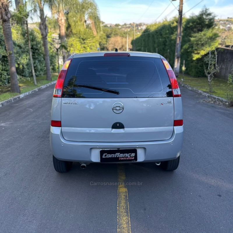MERIVA 1.8 MPFI 8V FLEX 4P MANUAL - 2004 - CAMPO BOM