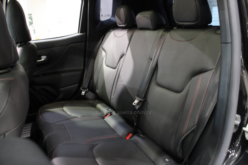 RENEGADE 1.3 TRAILHAWK T270 16V TURBO FLEX 4X4 4P AUTOMÁTICO - 2022 - CAXIAS DO SUL