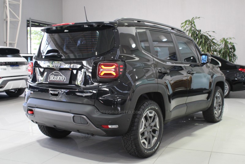 RENEGADE 1.3 TRAILHAWK T270 16V TURBO FLEX 4X4 4P AUTOMÁTICO - 2022 - CAXIAS DO SUL