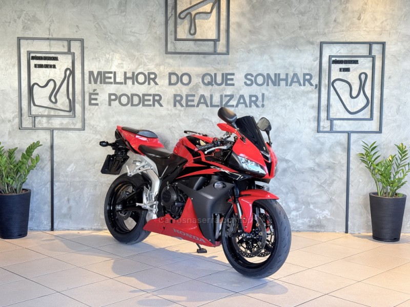 cbr 600rr  2008 caxias do sul