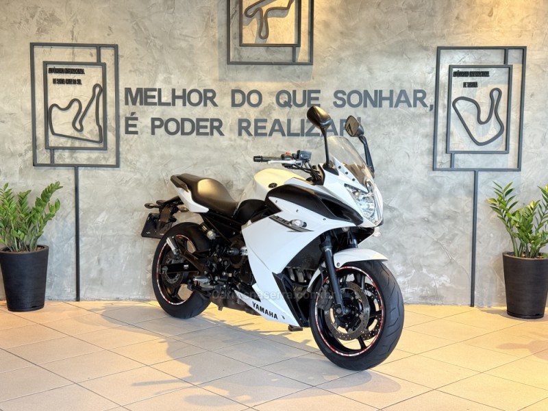 xj6 f  2012 caxias do sul