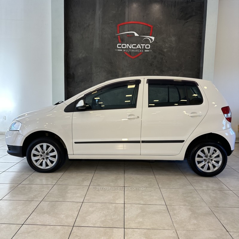 FOX 1.6 MI 8V FLEX 4P MANUAL - 2005 - FARROUPILHA