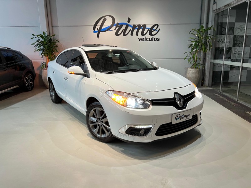 fluence 2.0 privilege 16v flex 4p automatico 2016 estancia velha