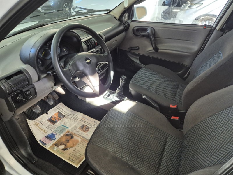 CLASSIC 1.0 MPFI LS 8V FLEX 4P MANUAL - 2012 - GARIBALDI