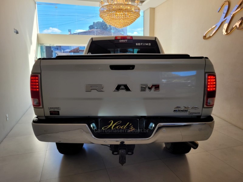 RAM 6.7 2500 LARAMIE 4X4 CD I6 TURBO DIESEL 4P AUTOMÁTICO - 2017 - CANELA