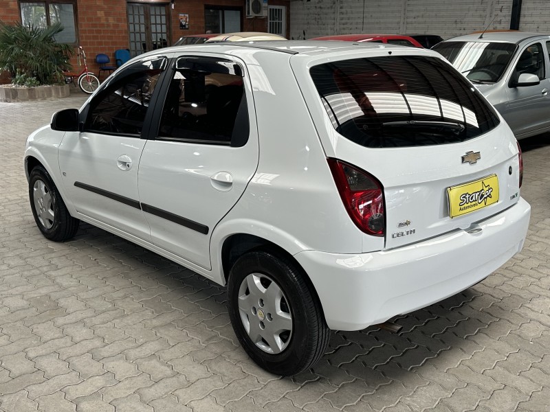 CELTA 1.0 VHCE LT 8V FLEX 4P MANUAL - 2014 - CAXIAS DO SUL