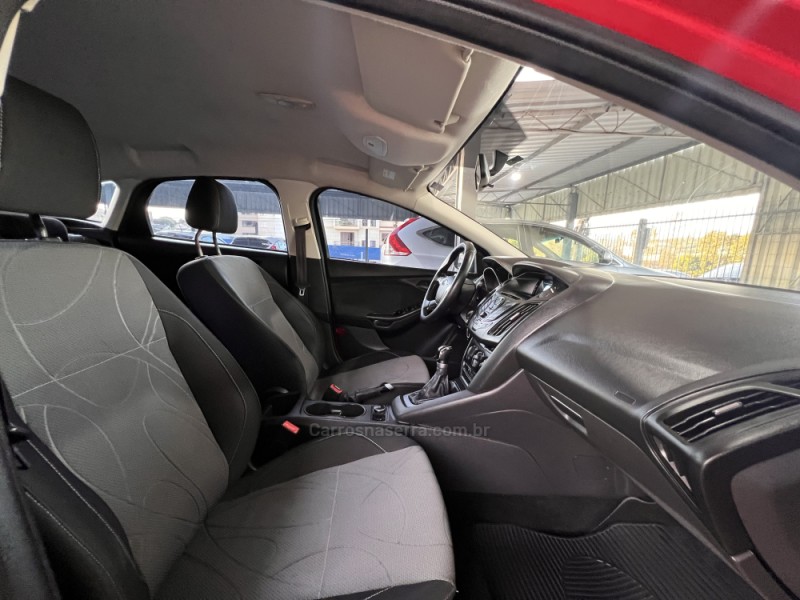 FOCUS 1.6 S 16V FLEX 4P MANUAL - 2014 - BOM PRINCíPIO