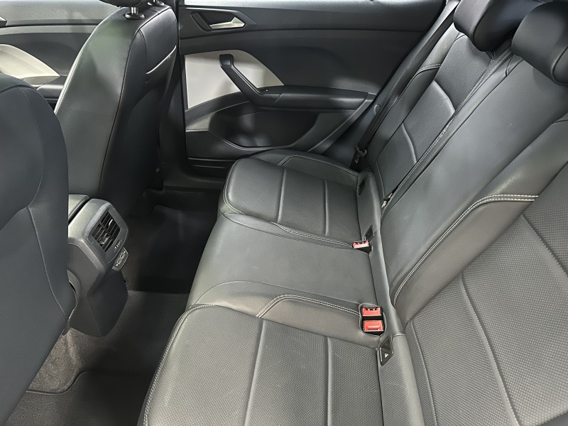 T-CROSS 1.4 HIGHLINE TSI 16V FLEX 4P AUTOMÁTICO - 2022 - CAXIAS DO SUL