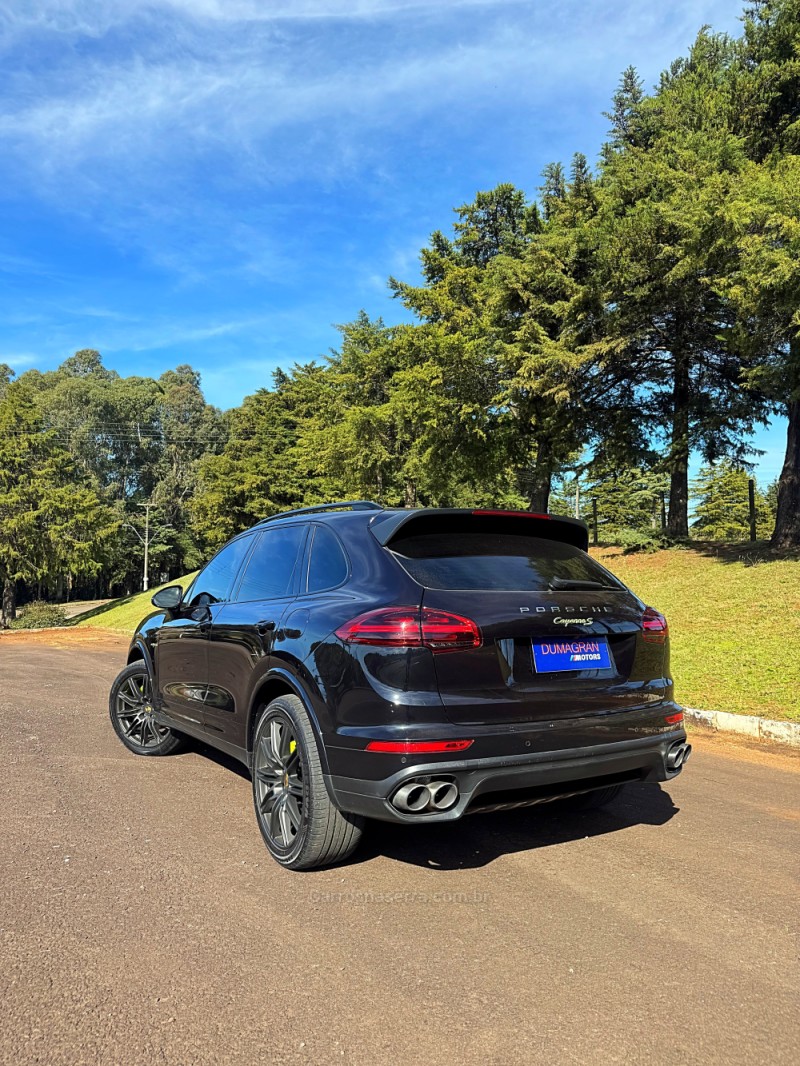 CAYENNE 3.0 TURBO S E-HYBRID 4P AUTOMÁTICO - 2018 - PASSO FUNDO