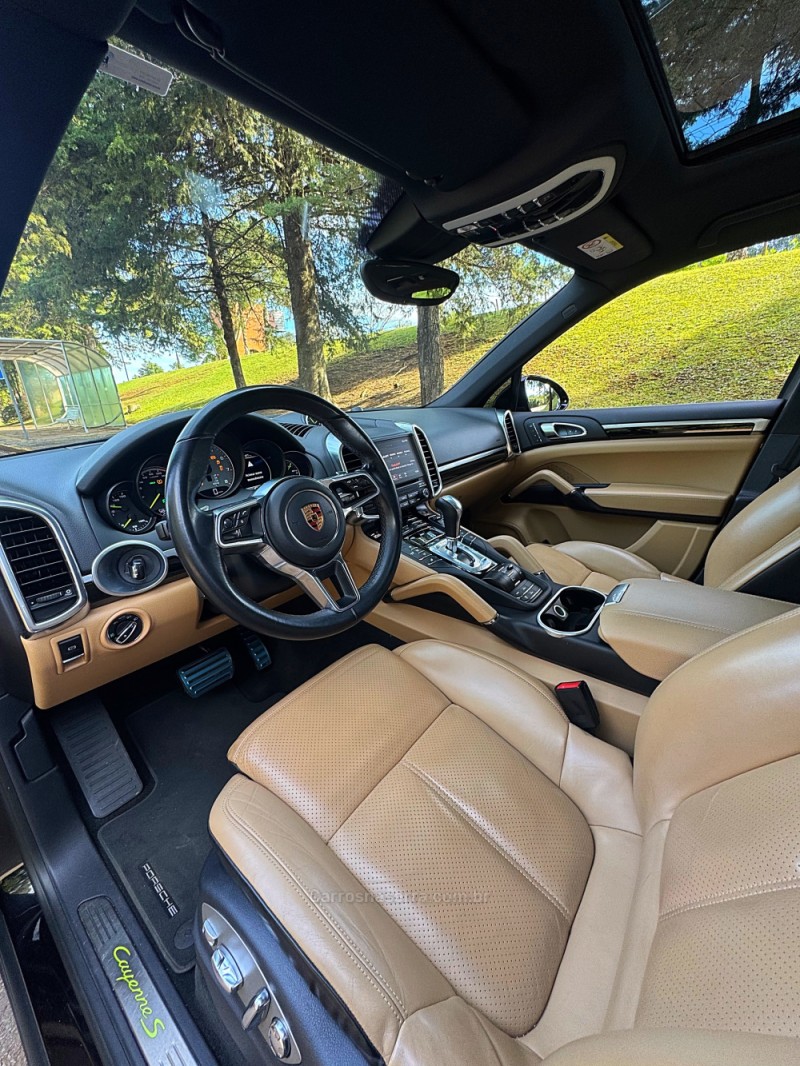 CAYENNE 3.0 TURBO S E-HYBRID 4P AUTOMÁTICO - 2018 - PASSO FUNDO