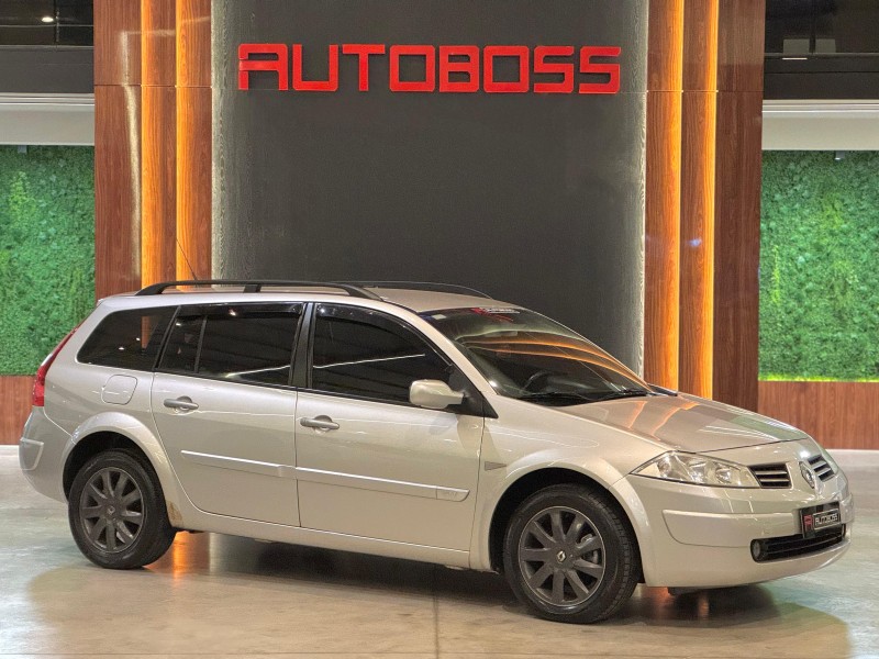 MÉGANE 1.6 DYNAMIQUE GRAND TOUR 16V FLEX 4P MANUAL - 2013 - NOVO HAMBURGO