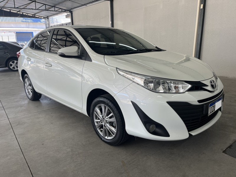 YARIS 1.5 16V FLEX SEDAN XL PLUS TECH MULTIDRIVE3 - 2020 - CAXIAS DO SUL