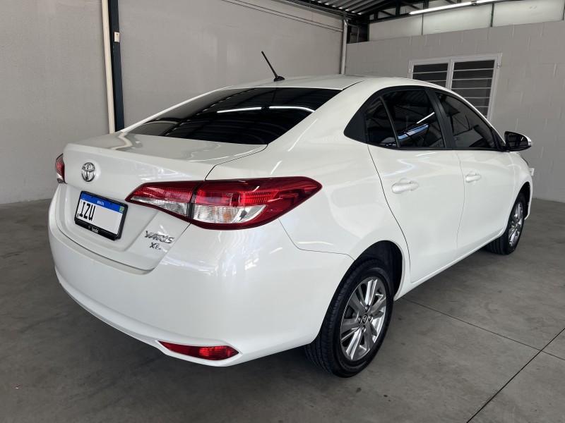 YARIS 1.5 16V FLEX SEDAN XL PLUS TECH MULTIDRIVE3 - 2020 - CAXIAS DO SUL