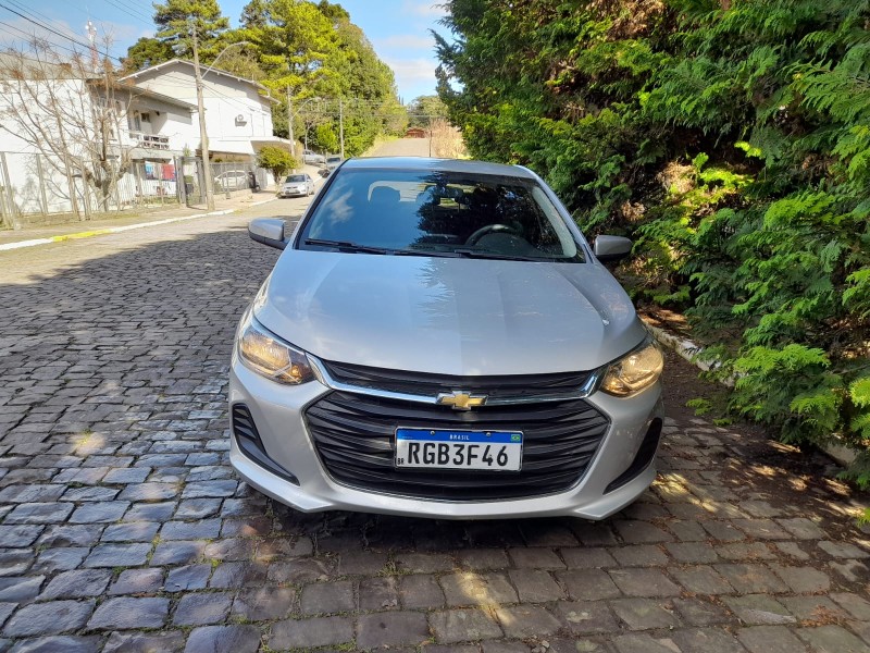 ONIX 1.0 LT 12V FLEX 4P MANUAL - 2022 - FARROUPILHA