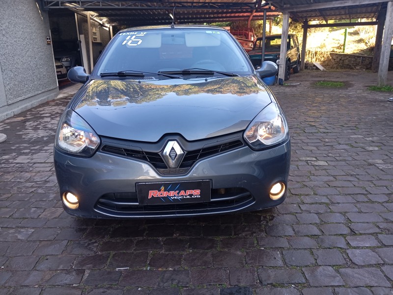 CLIO 1.0 EXPRESSION 16V FLEX 4P MANUAL - 2016 - CAXIAS DO SUL