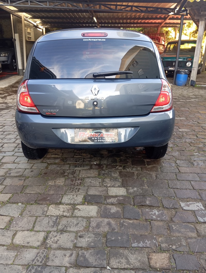 CLIO 1.0 EXPRESSION 16V FLEX 4P MANUAL - 2016 - CAXIAS DO SUL