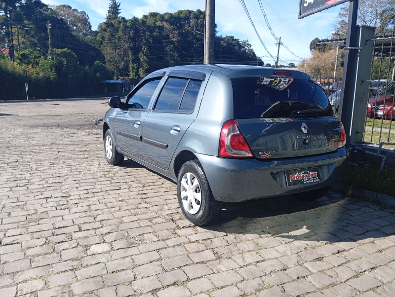 CLIO 1.0 EXPRESSION 16V FLEX 4P MANUAL - 2016 - CAXIAS DO SUL